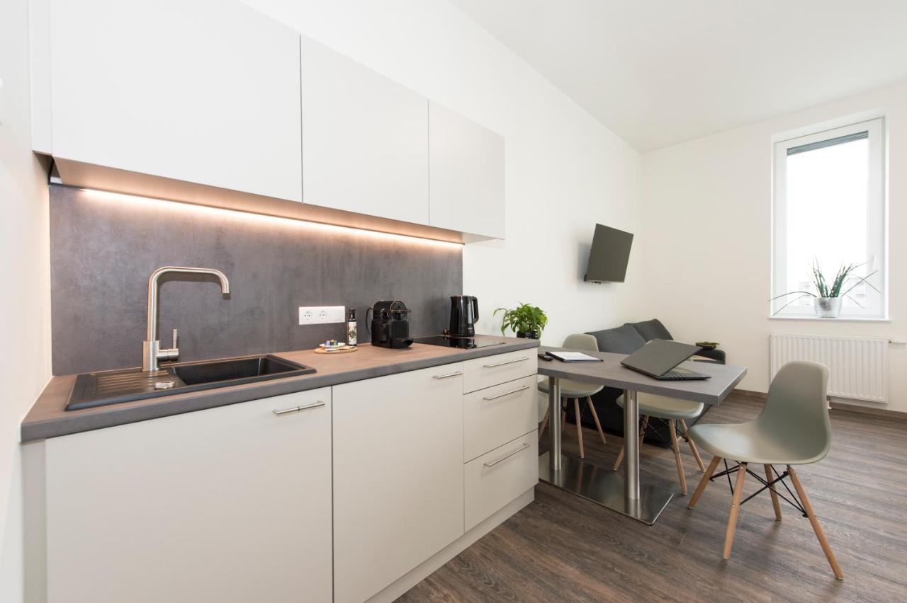 Tt-Rooms - Kontaktlos Mit Self Check-In I Free Parking Graz Dış mekan fotoğraf