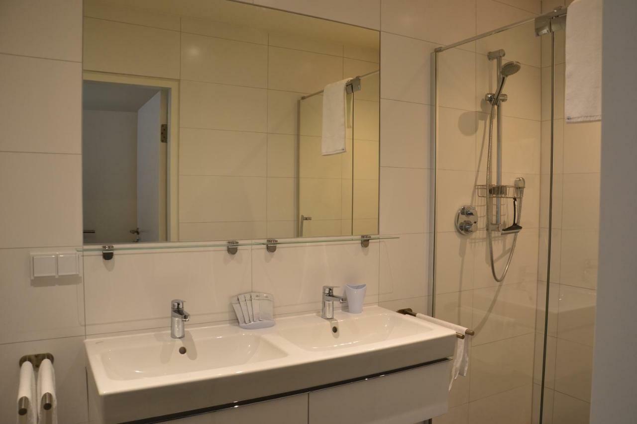 Tt-Rooms - Kontaktlos Mit Self Check-In I Free Parking Graz Dış mekan fotoğraf
