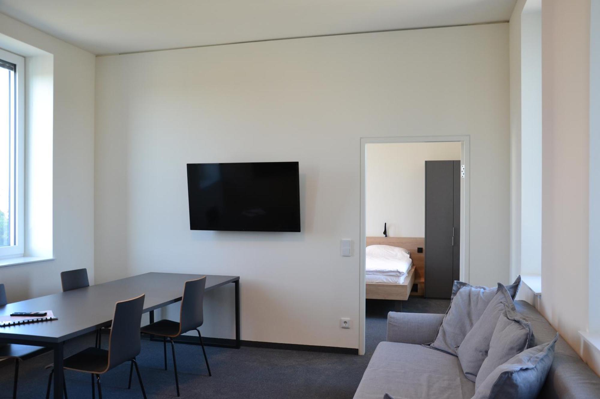 Tt-Rooms - Kontaktlos Mit Self Check-In I Free Parking Graz Dış mekan fotoğraf